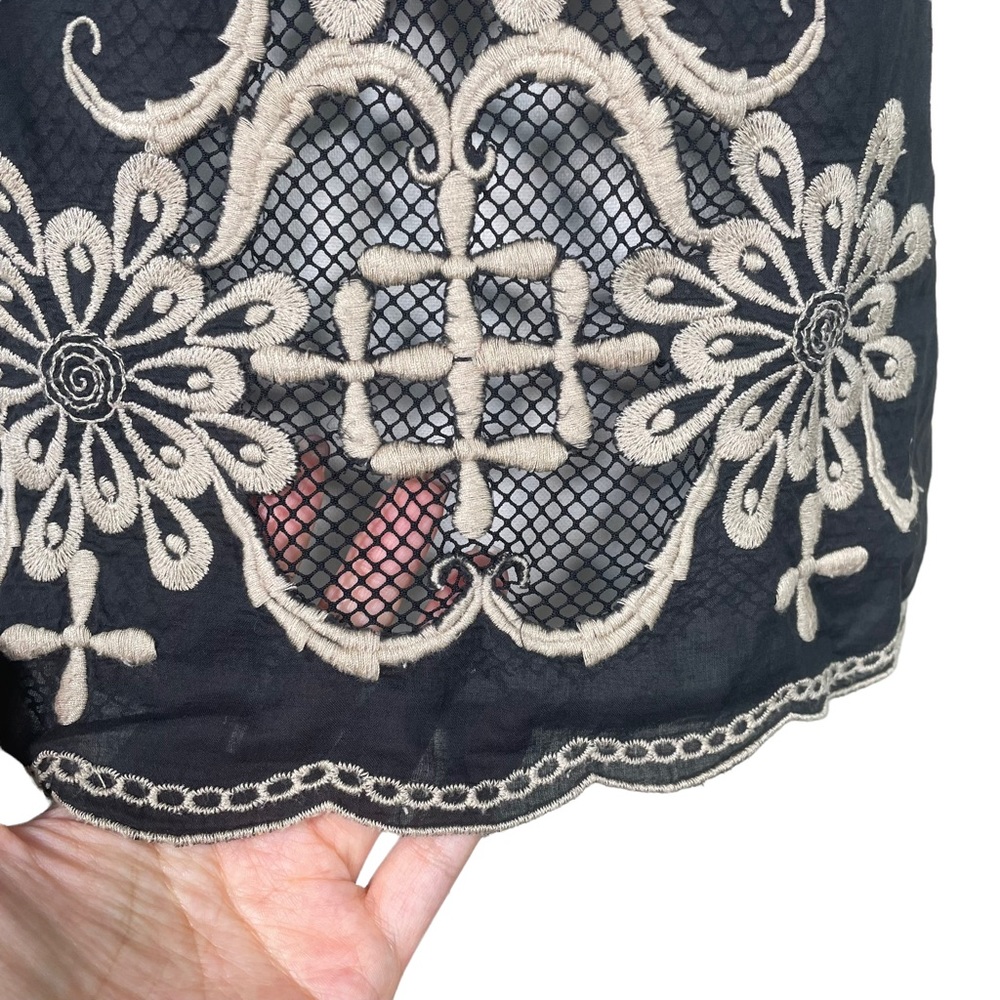 S Line Black embroidery Peasant Blouse - Picture 5 of 5